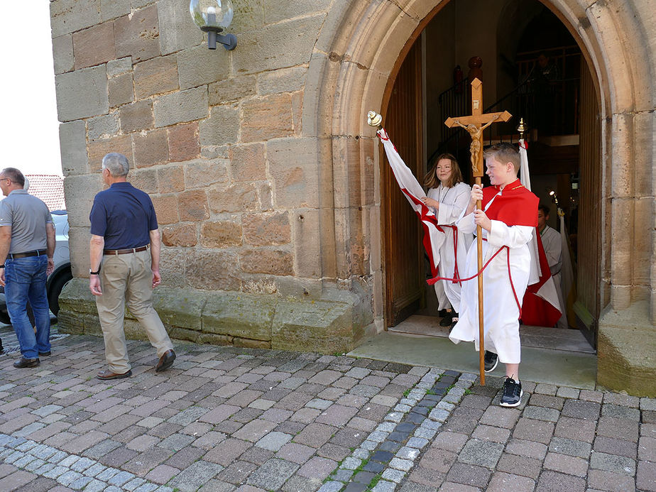 Festgottesdienst zum Kirchweihtag (Foto: Karl-Franz Thiede)